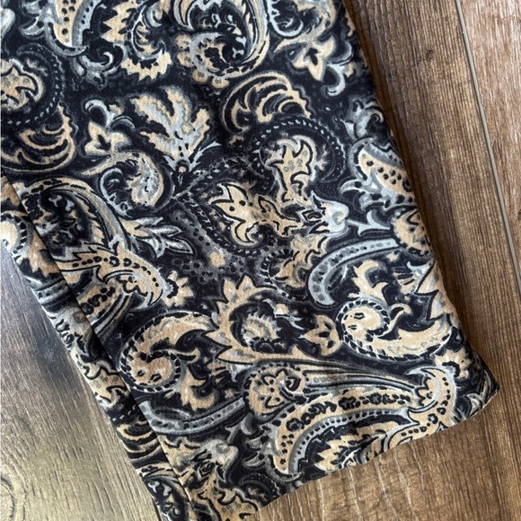 Talbots Hampshire Paisley Ankle Pants Black/Gray/Beige Women's Size 6 - Picture 5 of 16